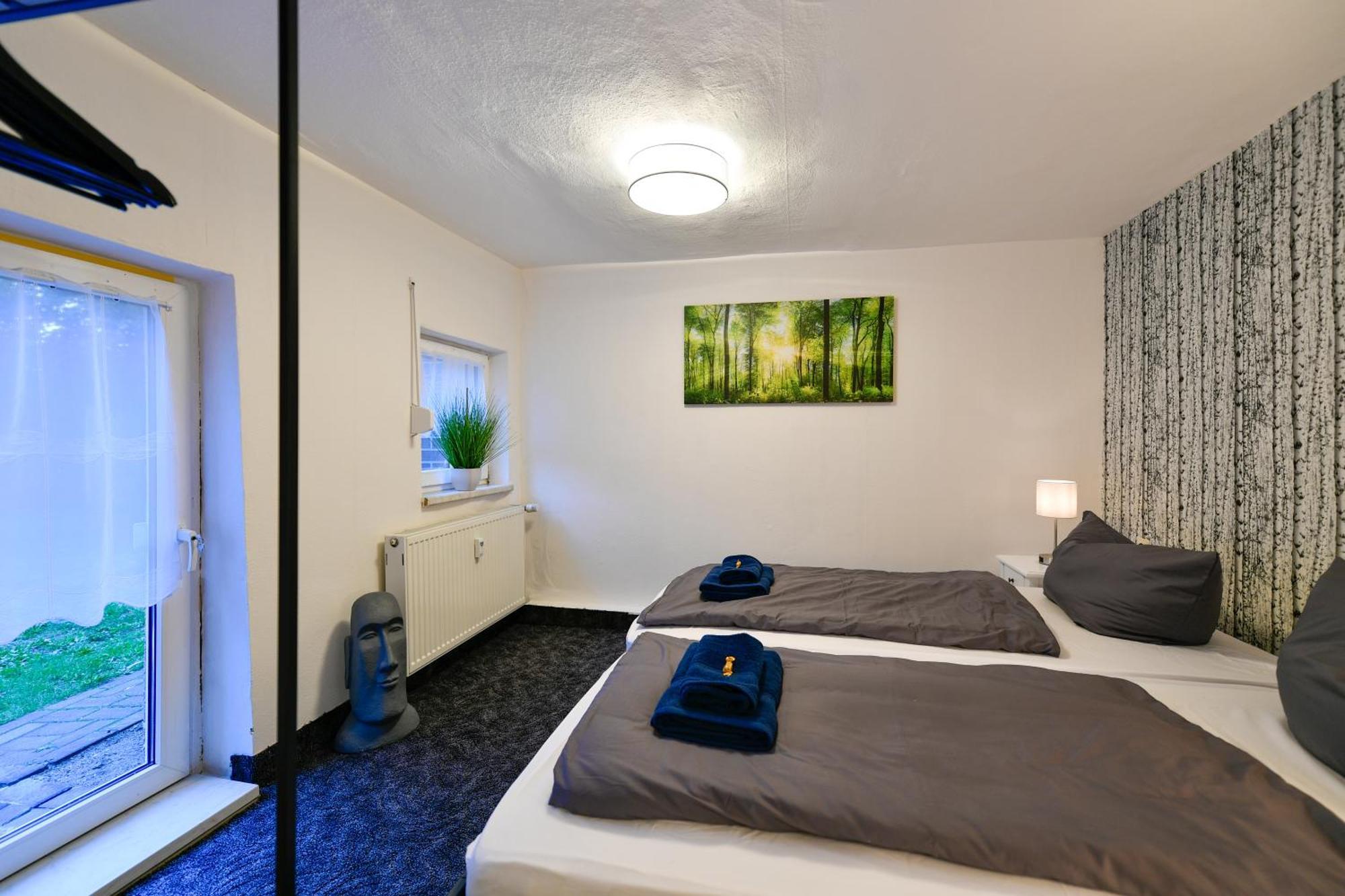Grosses Spree Apartment, 3 Schlafzimmer Bis 10 Personen, 4X Kfz Parkplatz, Terrasse, Waschtrockner, Wlan, Netflix Cottbus Exterior photo